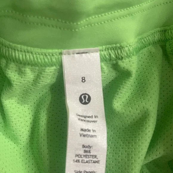 SPECIAL EDITION Lululemon Hotty Hot High-Rise Short 4” - Picture 3 of 4